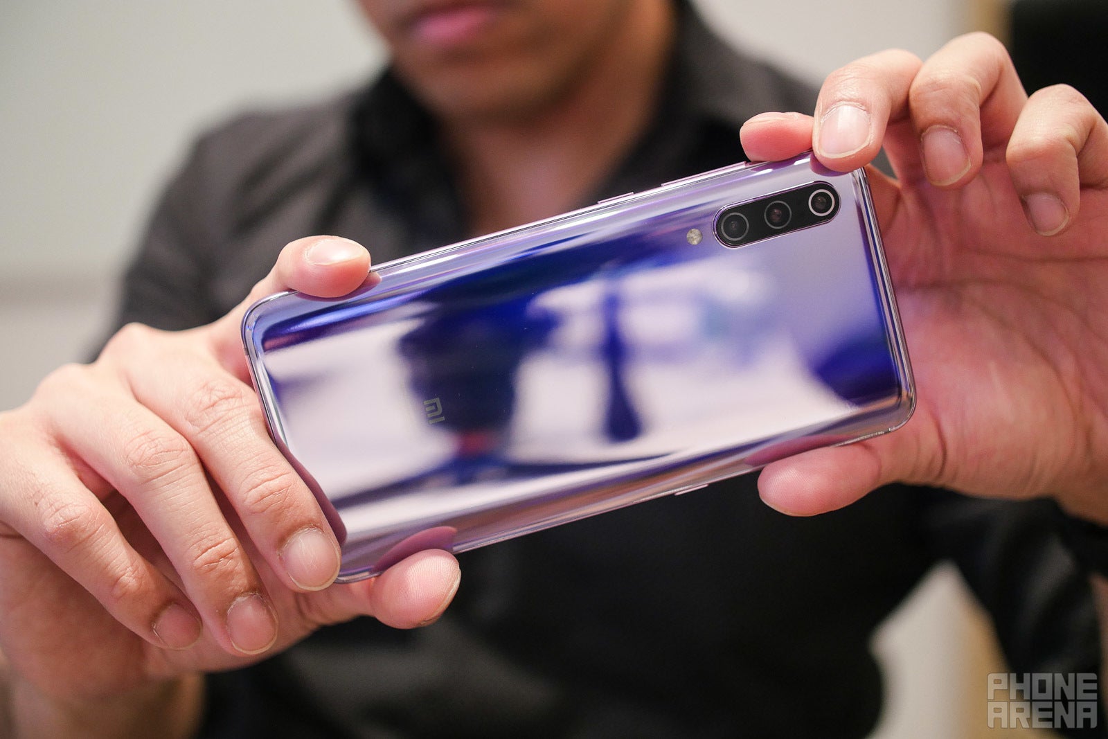 Xiaomi Mi 9 hands-on: Now playing with the big boys