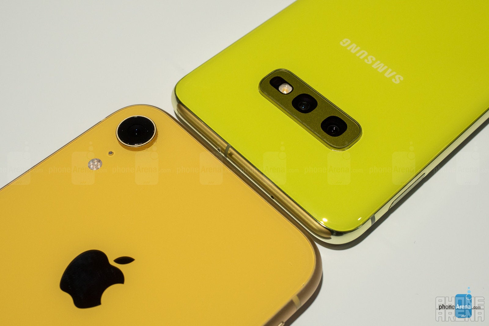 Samsung Galaxy S10e vs iPhone XR: does Samsung&#039;s $750 offer trample over Apple&#039;s &quot;budget&quot; iPhone?