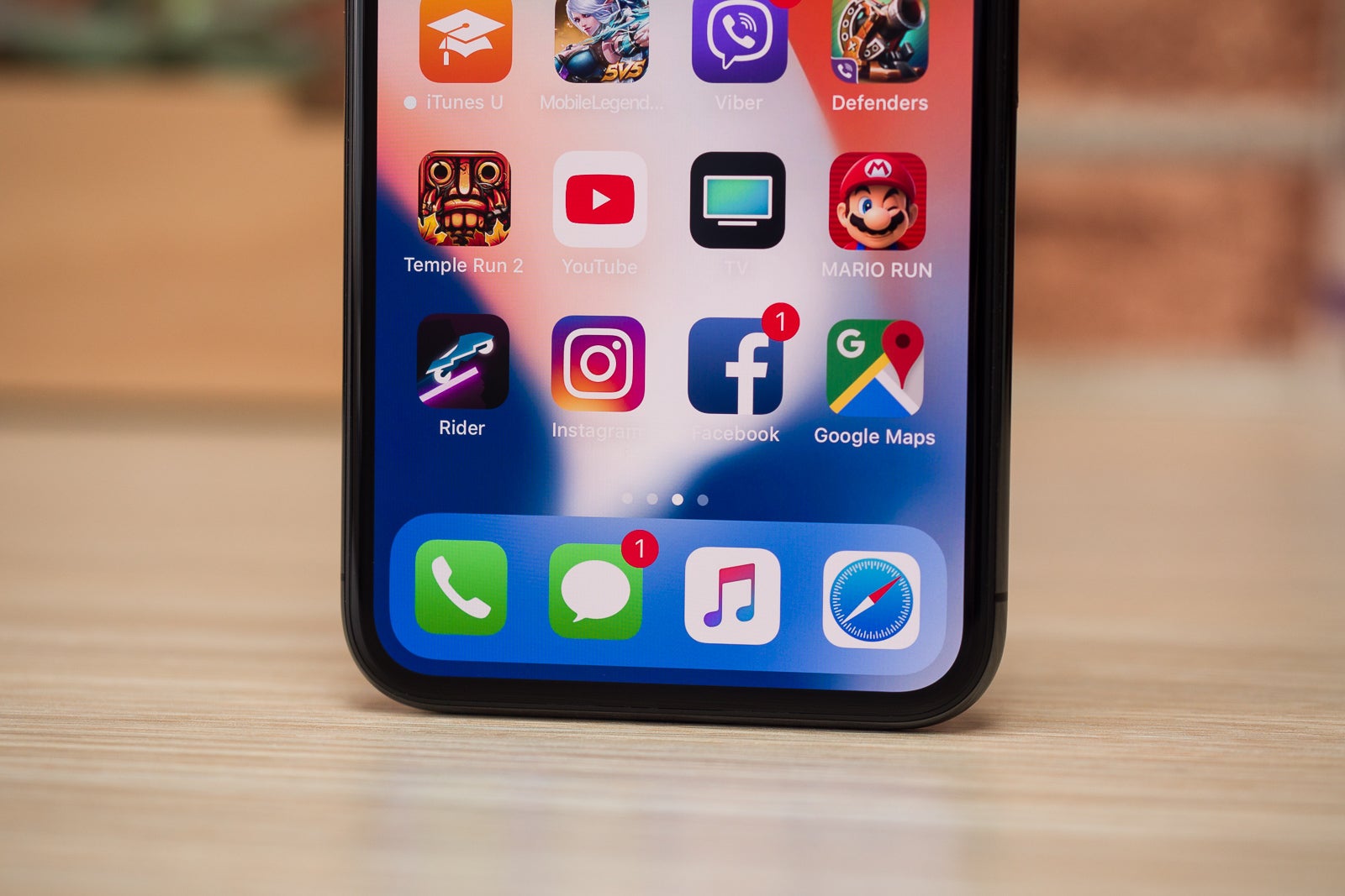 OLED displays will become standard - 2020 iPhones: OLED displays, different sizes, 5G support on two models