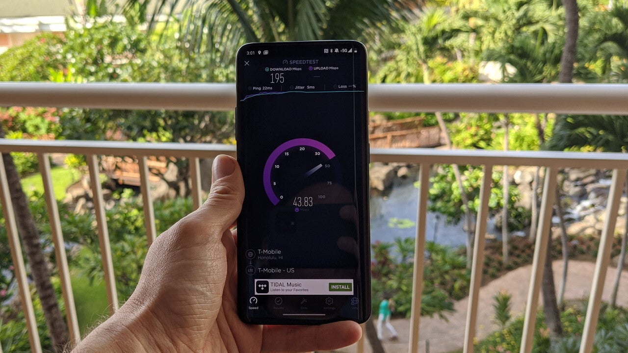 Sascha Segan&#039;s real-life T-Mobile 5G low-band test in Hawaii reveals speeds commensurate with the nimblest of 4G bands - T-Mobile&#039;s 5G coverage is live, compare with Verizon, AT&amp;T and Sprint 4G speeds by band