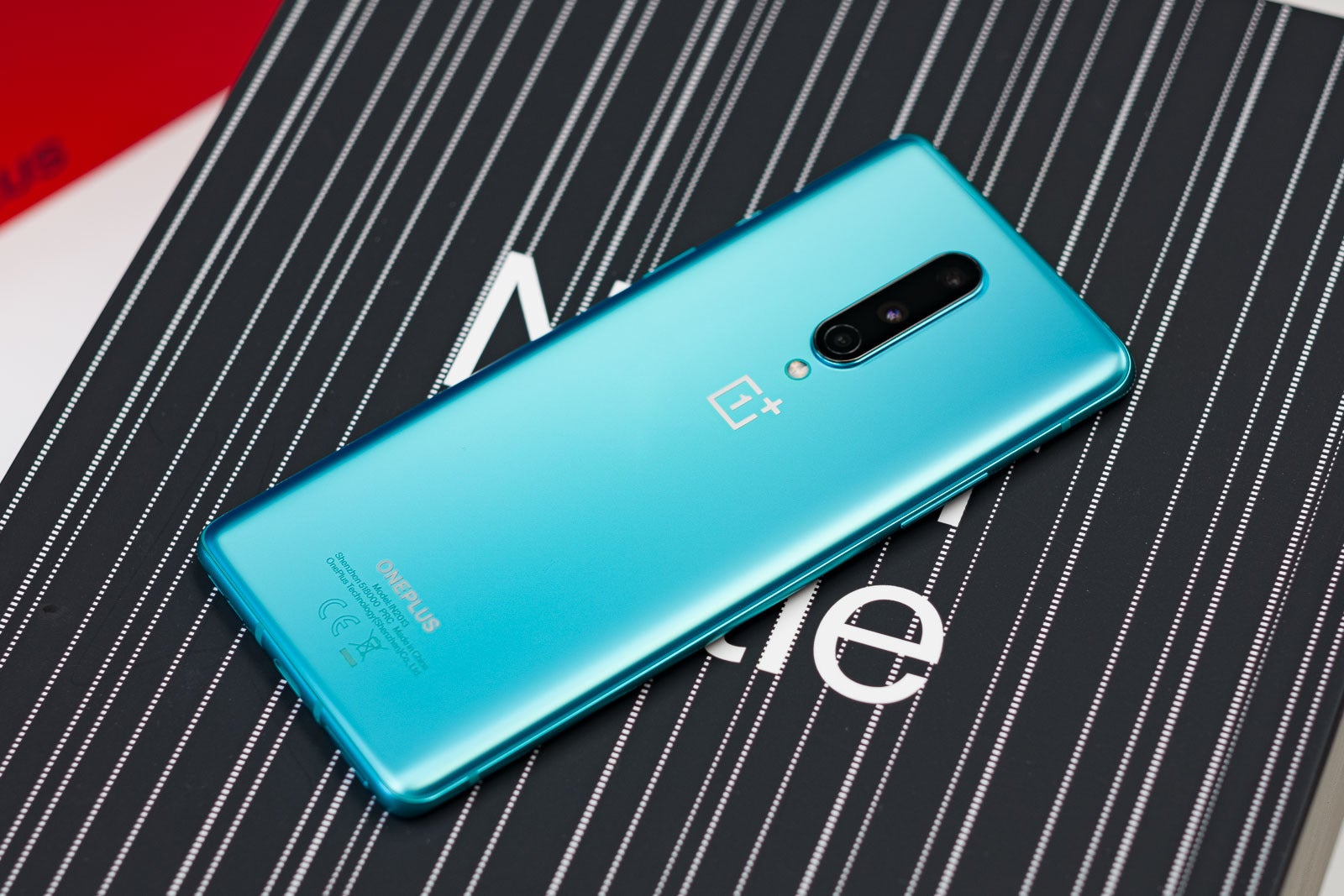 OnePlus 8 battery life testing complete: excellent all around, 90Hz vs 60Hz results