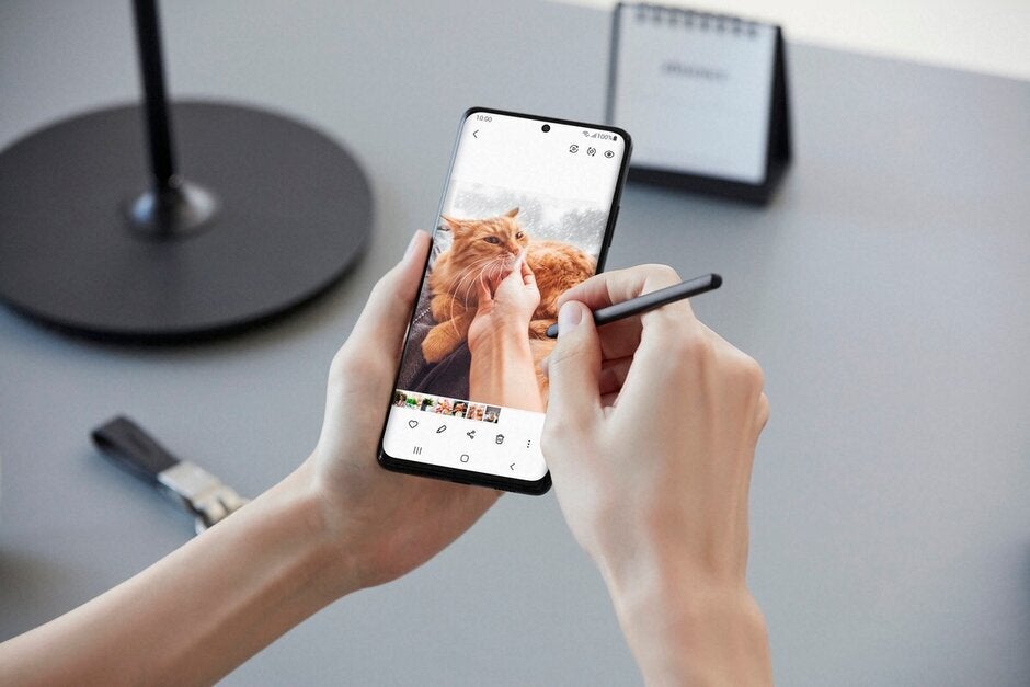 The standard S Pen - Samsung announces S Pen Pro for S21 Ultra, opens up S Pen ecosystem