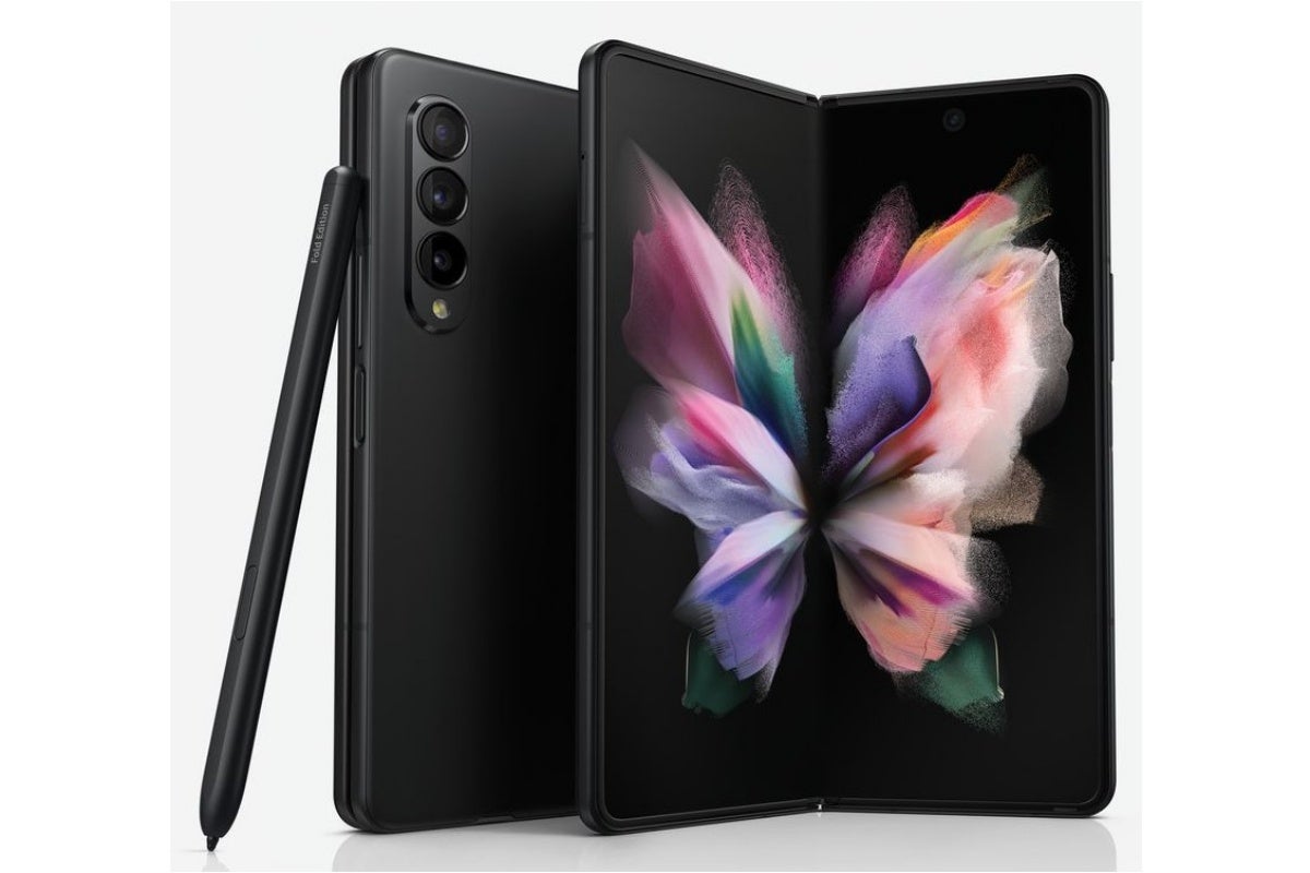 Galaxy Z Fold 3 with S Pen Fold Edition - Check out Samsung&#039;s Galaxy Z Fold 3 and Flip 3 5G in glorious technicolor