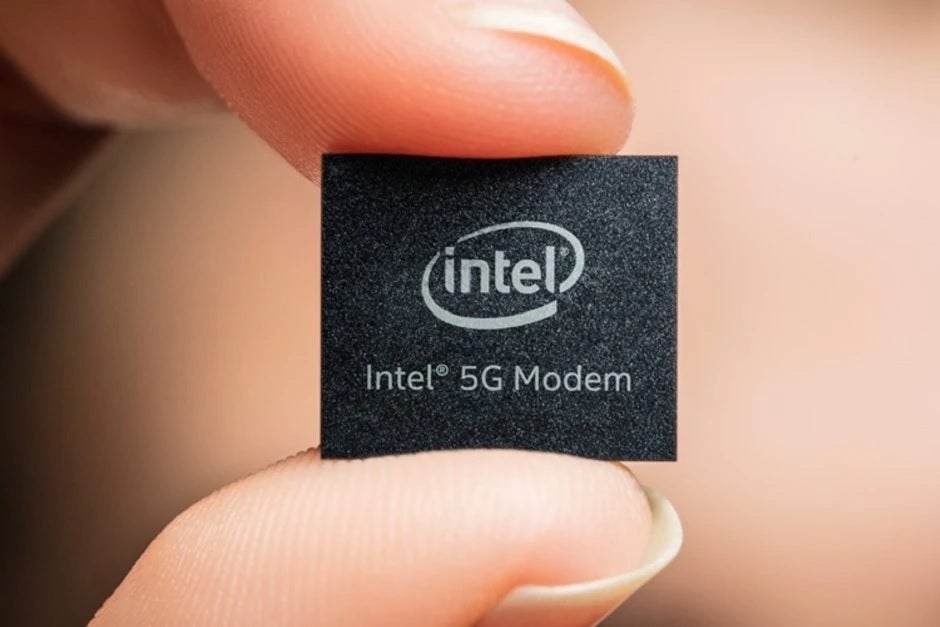 Apple was planning to use Intel&#039;s 5G modem chip on its first 5G phones - Intel to build chips for Qualcomm; hopes to rival TSMC, Samsung by 2025