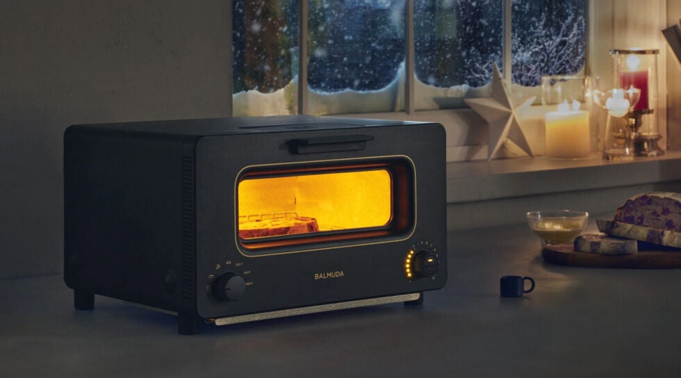 Balmuda&#039;s $300 toaster oven - Meet the Balmuda Phone - tiny cuteness from a Japanese toaster company