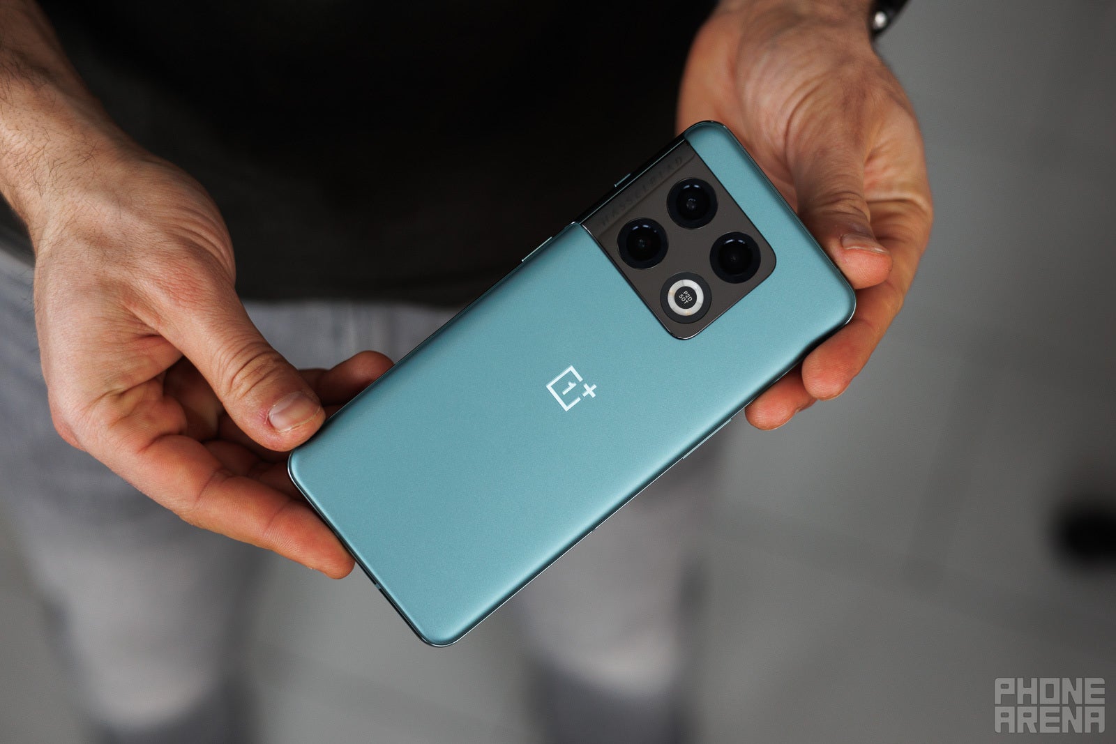 OnePlus 10 Pro colors: all the official hues