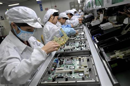 Apple&#039;s top contract manufacturer is Foxconn with assembly lines in China, India,Vietnam, and other countries - Apple tells suppliers about diversifying production away from China