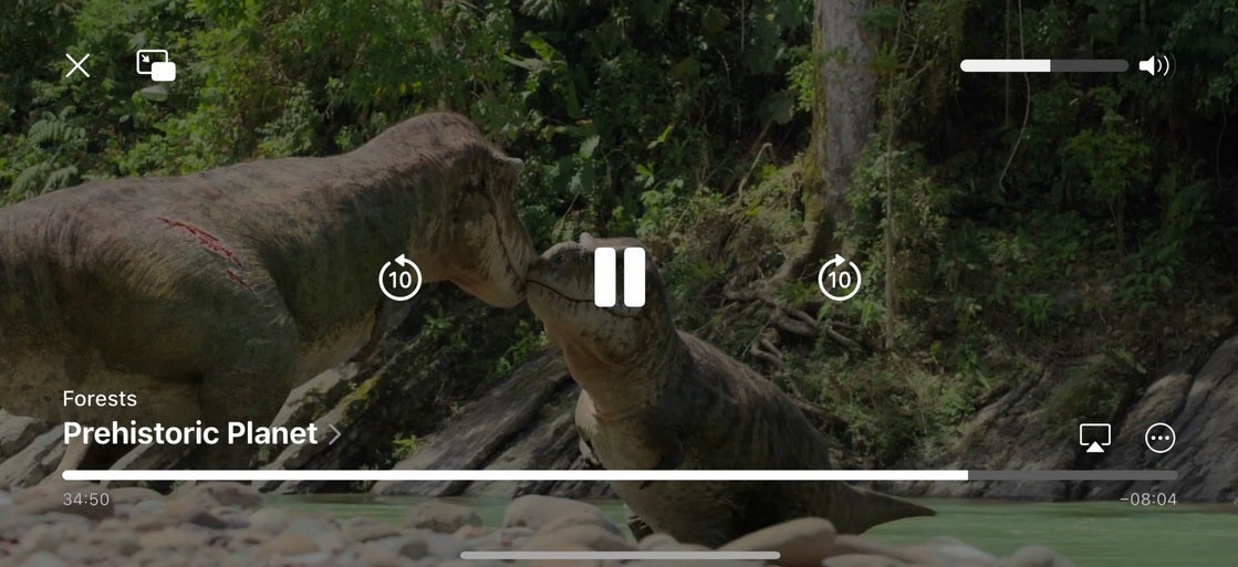 iOS 16 video player playback speeds - iOS 16 Review