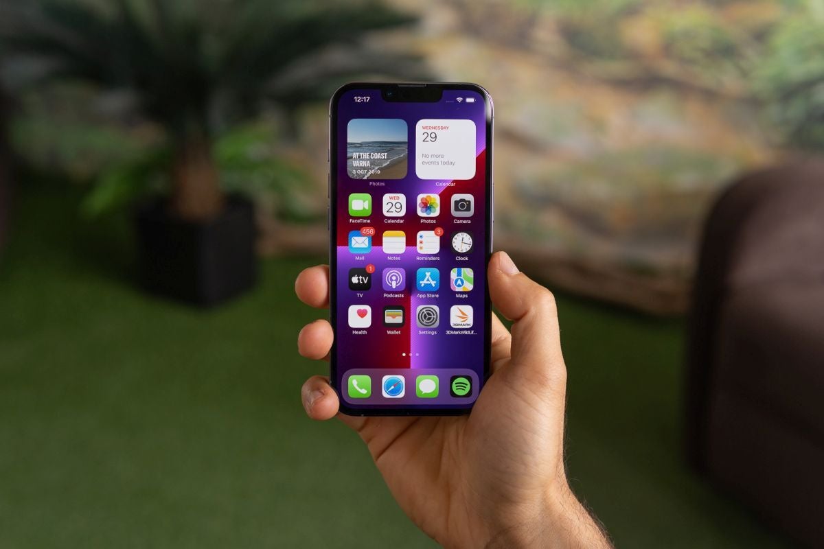 This is the $999 and up iPhone 13 Pro. - Apple&#039;s costlier iPhone 14 Pro could start at the same 128GB storage as the 13 Pro after all