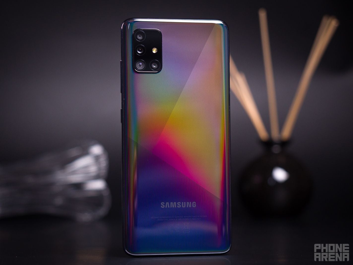 Despite its age, the A51 5G is still an eye-catcher. - Samsung releases Android 13 update and One UI 5.0 to the Samsung Galaxy A51 5G