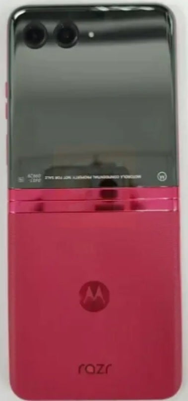 This is allegedly a live image of the new Razr - Filings reveal the two names of Motorola&#039;s next Razr and the battery capacity