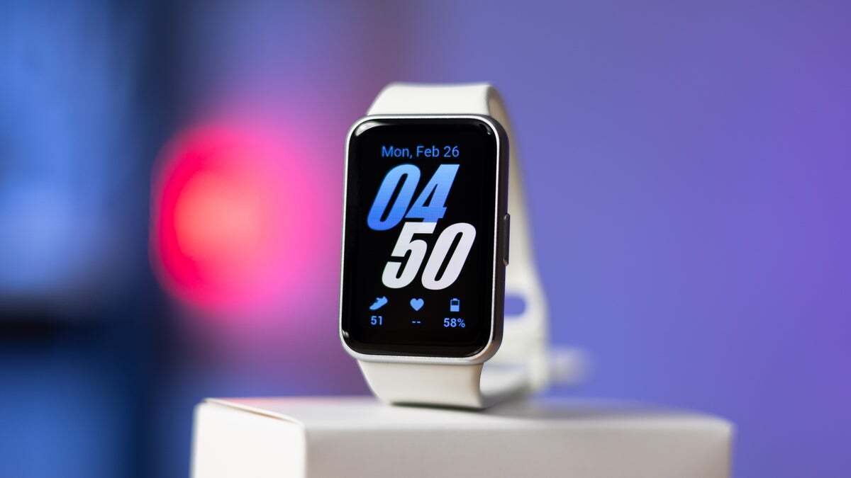 The Galaxy Fit 3 looks very sleek and stylish - The best budget smartwatch you can get - PhoneArena&#039;s top list