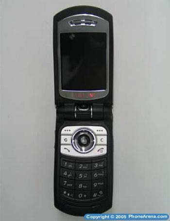 Samsung dual-mode W399 CDMA/GSM phone