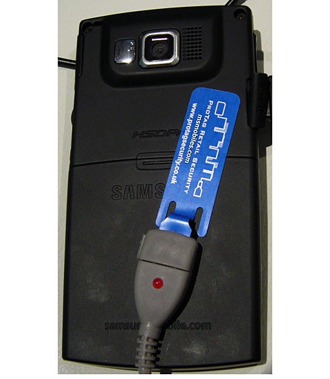 Samsung&#039;s SGH-i600 smartphone with WiFi and HSDPA