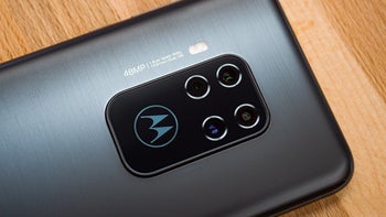 Motorola One Zoom Review: zooming past midrange territory