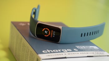 Fitbit Charge 5 Review