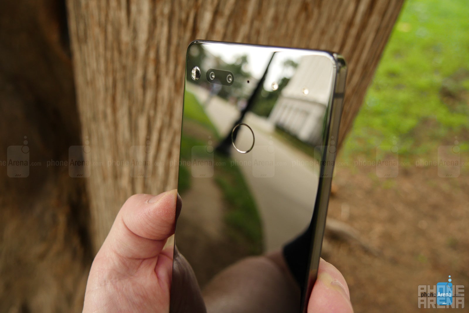 Essential Phone Review