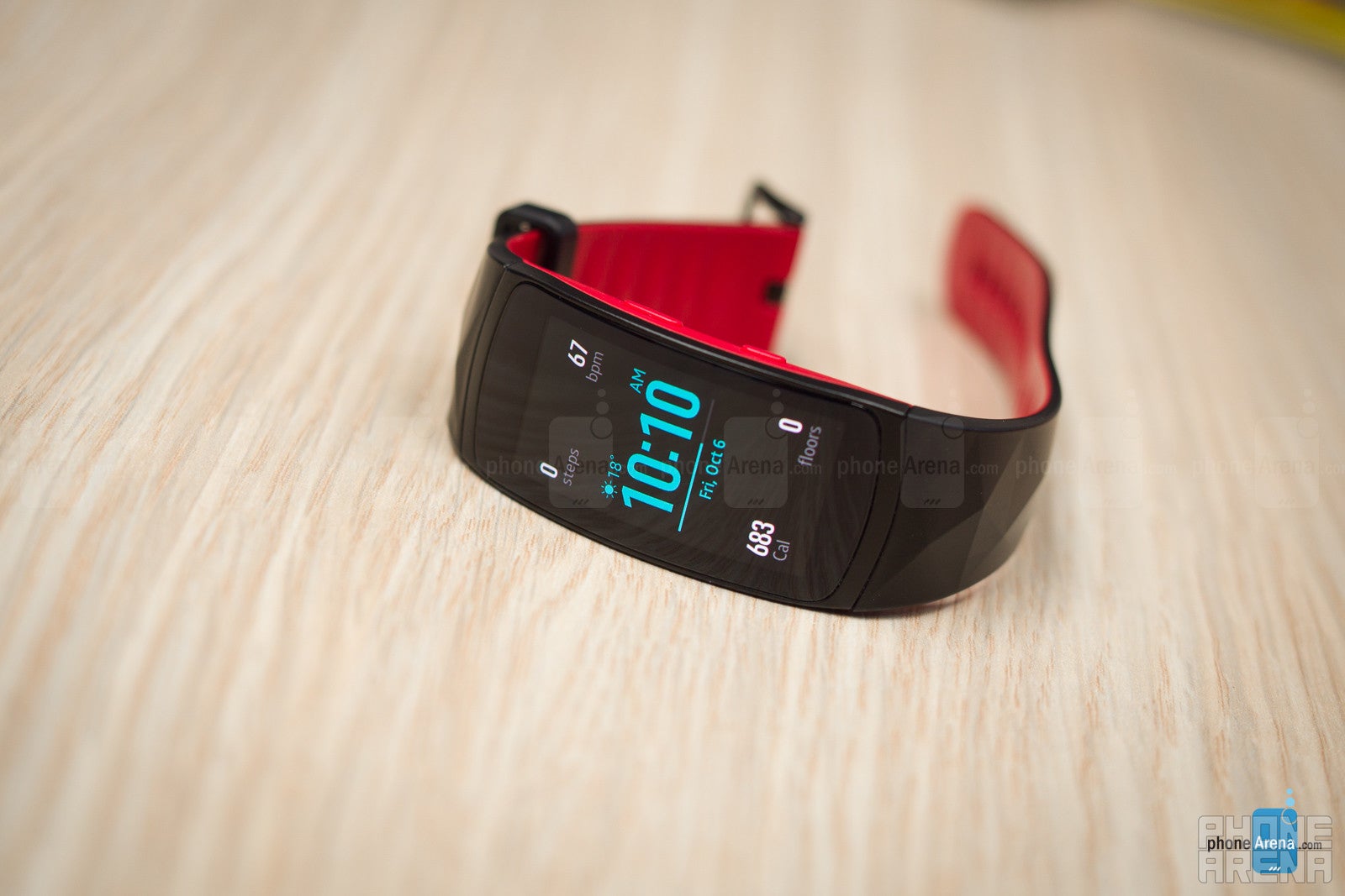 Samsung Gear Fit 2 Pro Review