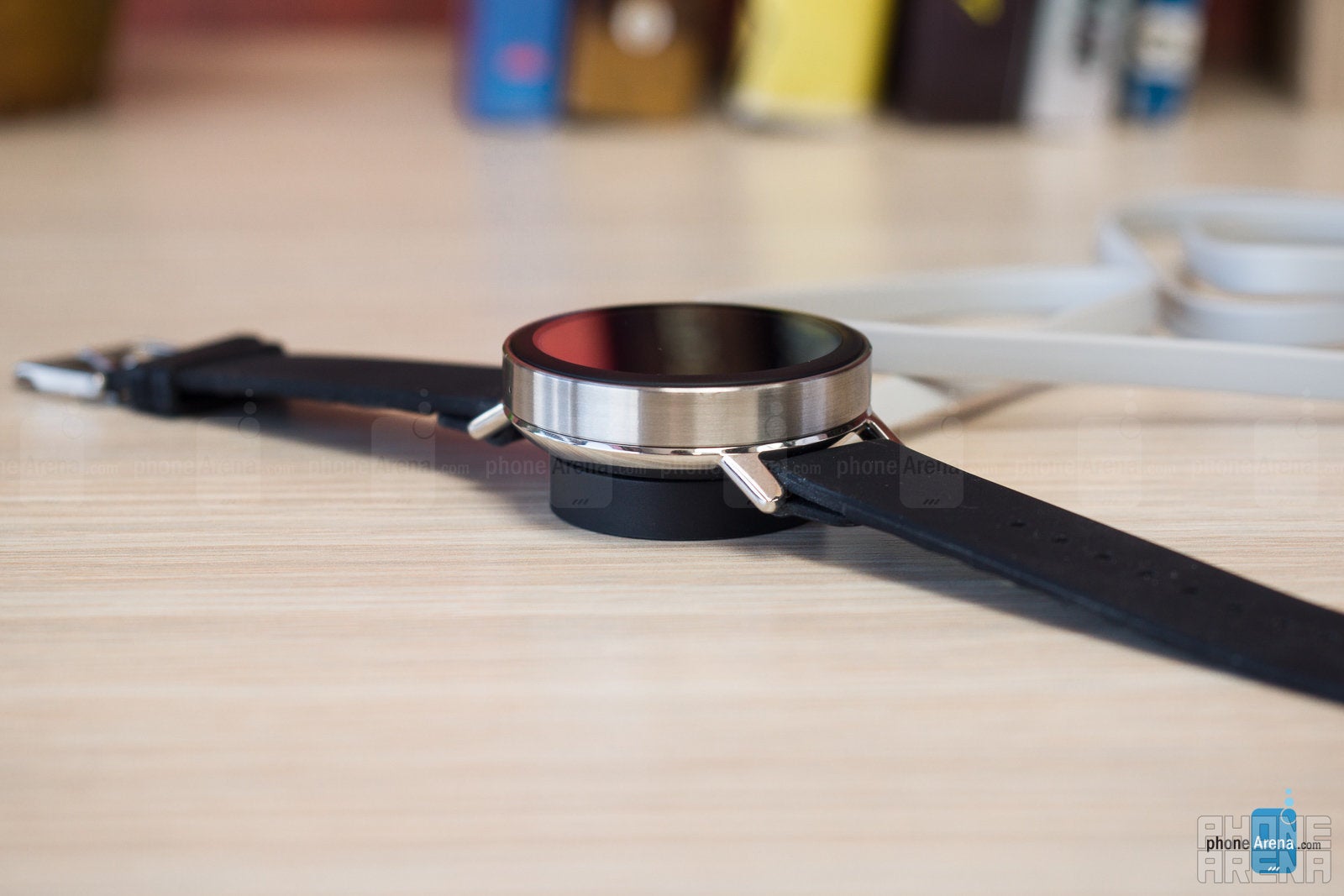 Misfit Vapor smartwatch Review