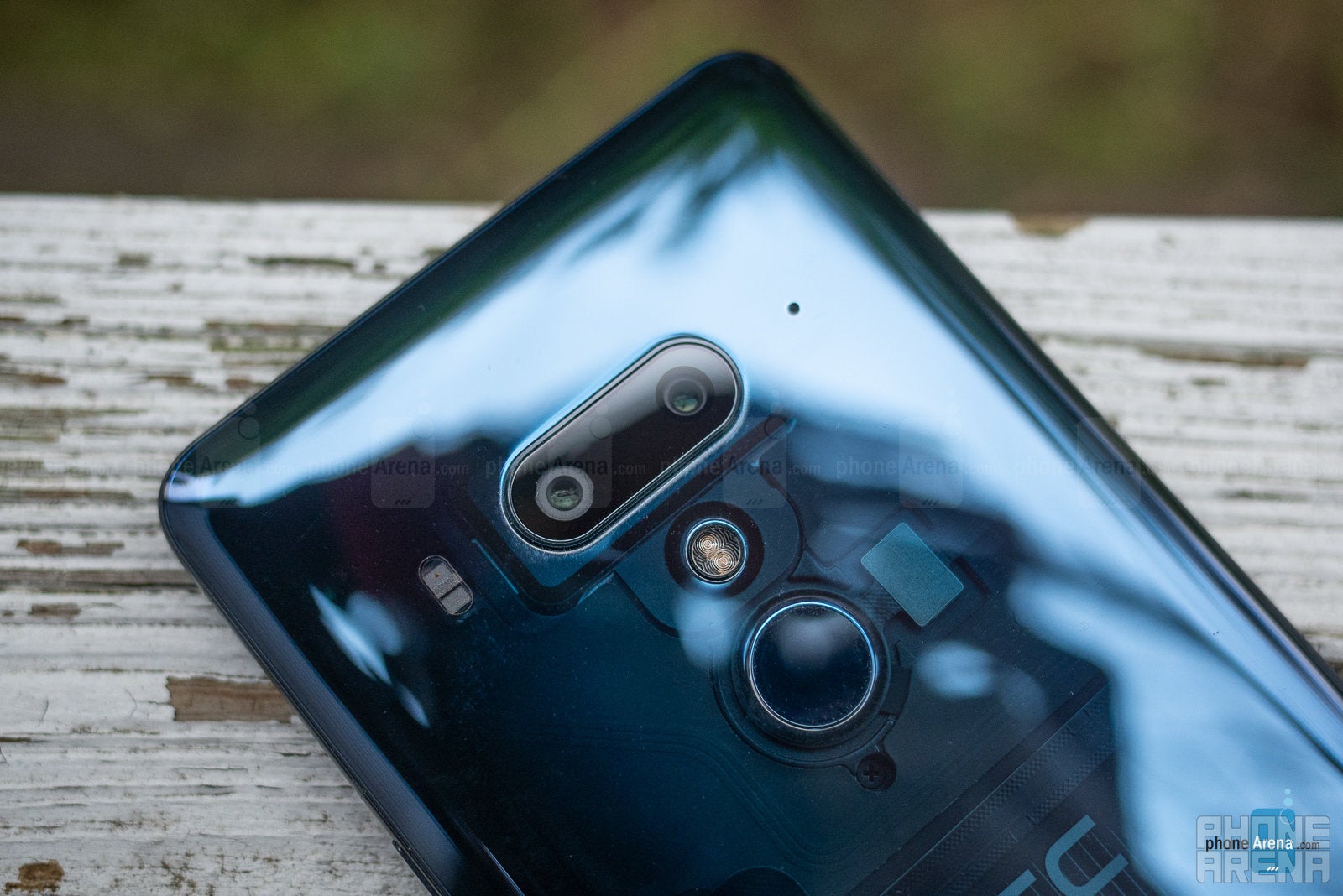 HTC U12+ Review