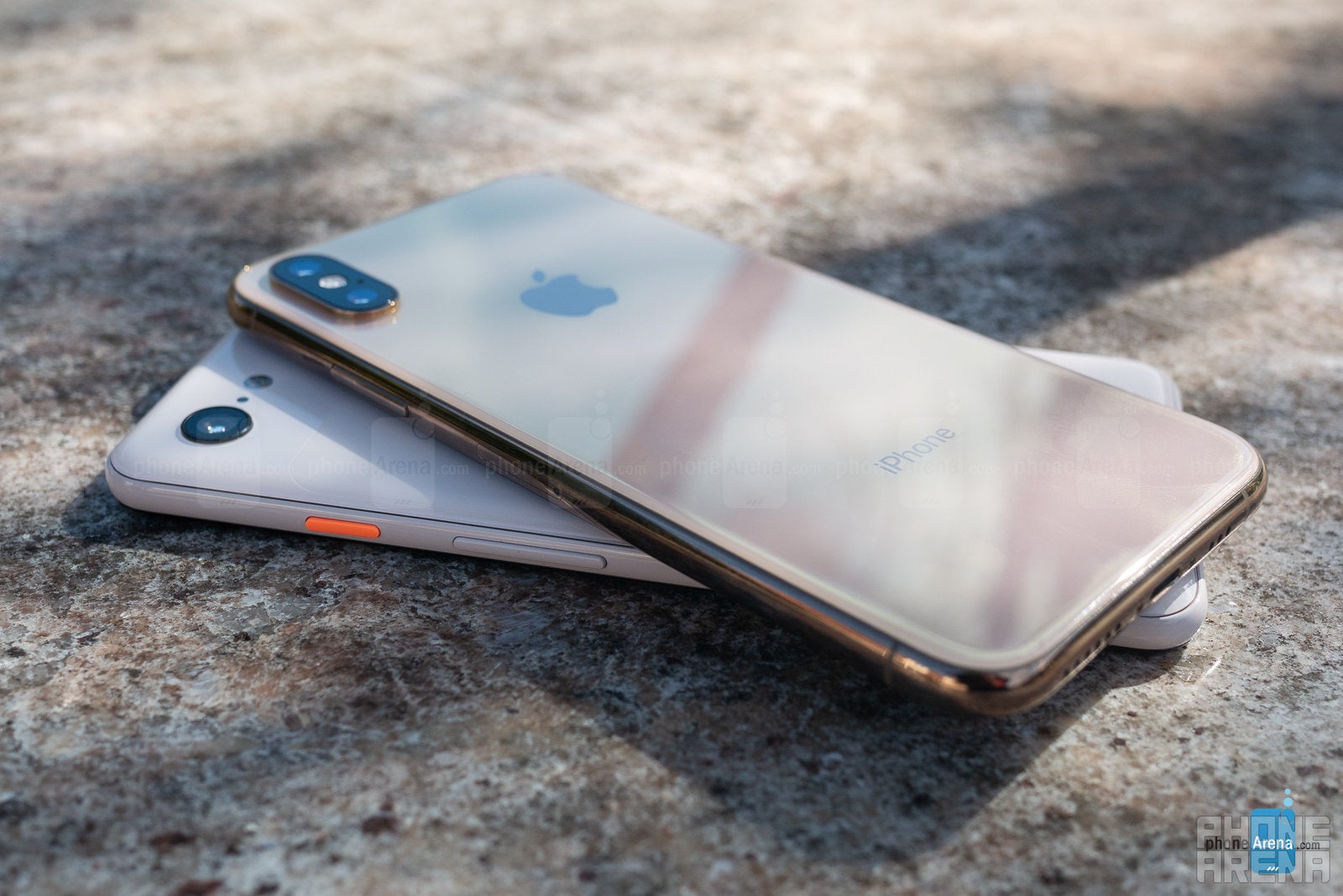 Google Pixel 3 vs Apple iPhone XS