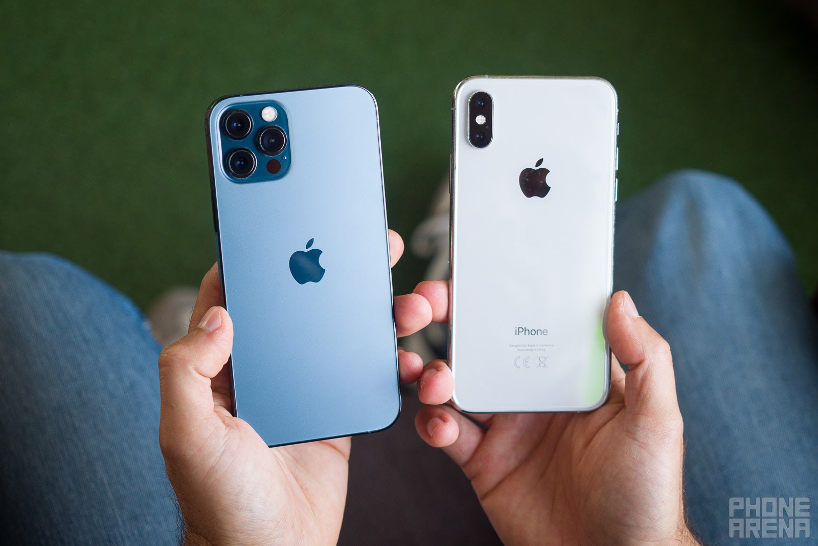 It&#039;s hard to get a more obvious design emphasis on cameras than this - Apple iPhone 12 Pro/Max vs iPhone XS/Max