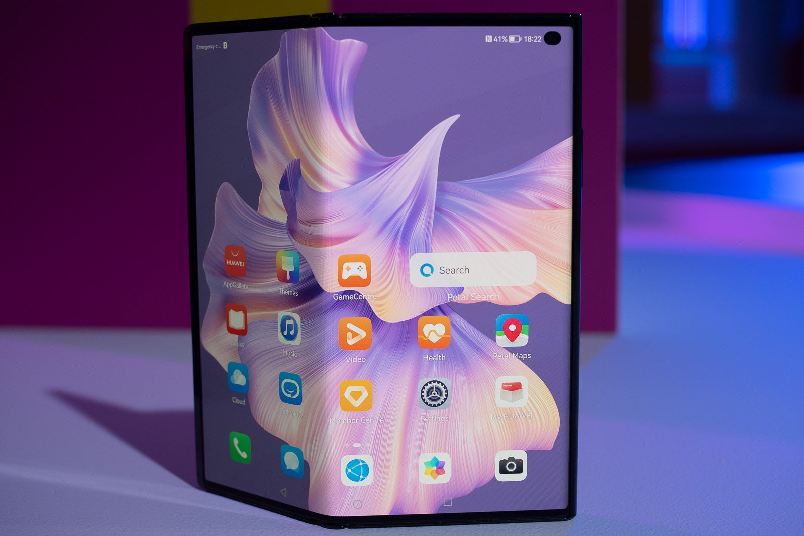 Huawei Mate XS2 hands-on preview