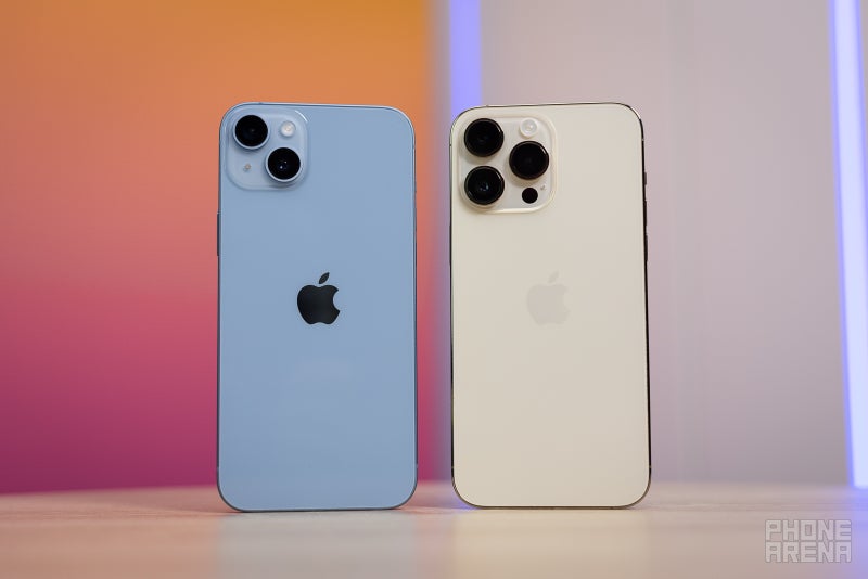 iPhone 14 Pro Max vs iPhone 14 Plus: Which one's the best large iPhone?