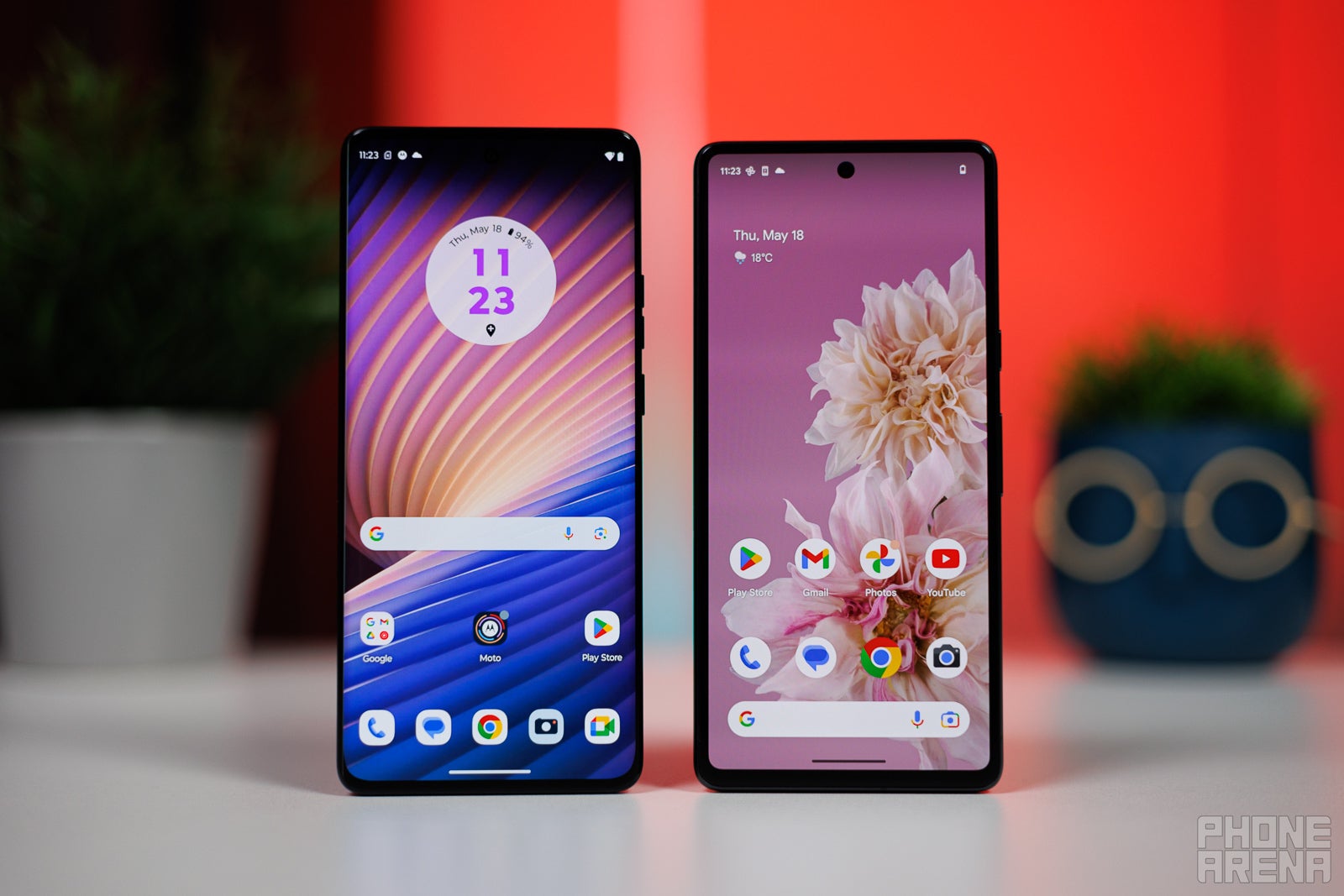 Image Credit - PhoneArena - Motorola Edge 40 vs Google Pixel 7: style versus camera