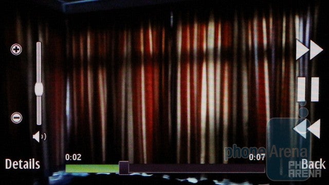 The video player interface - Nokia N8 Review