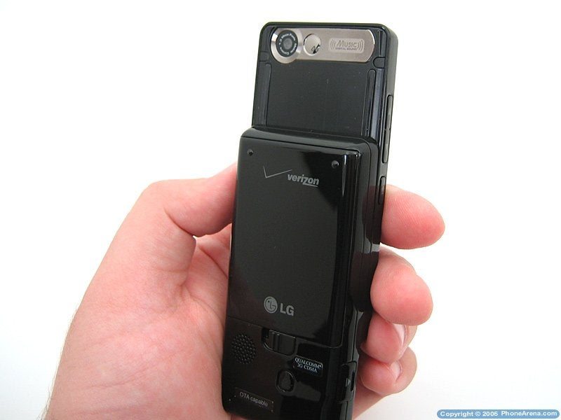 LG VX8500 Chocolate Review