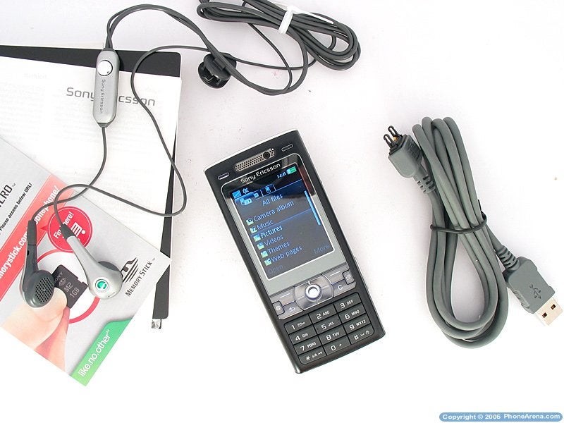 Sony Ericsson K800 Review