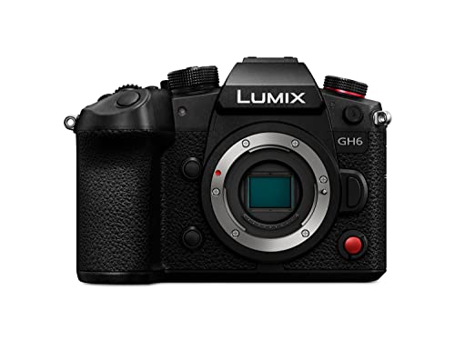 Panasonic Lumix GH6...