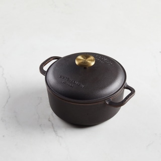 Smithey Cast Iron Dutch Oven