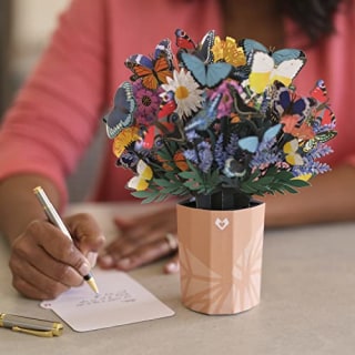 Lovepop Butterfly Paper Flower Bouquet, 3D Pop Up Paper Flowers, Birthday Pop Up Card, Card for Mom, Card for Wife, Anniversary Pop Up Card, 3D Paper Flower Bouquet