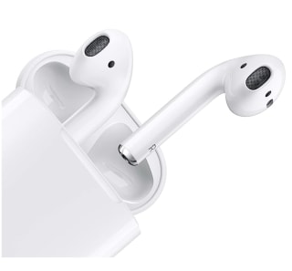 AirPods with Charging Case (2nd Generation)