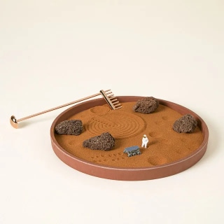 Uncommon Goods Mission to Mindfulness Mars Zen Garden