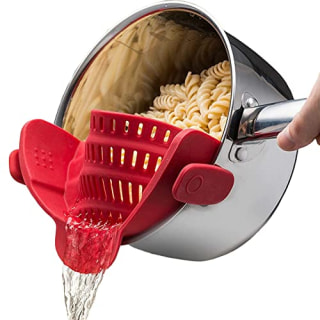 Snap N Strain Pot Strainer 