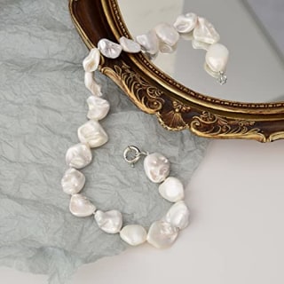 Pearl Choker Necklace