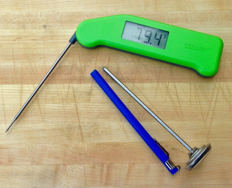 Grill thermometers