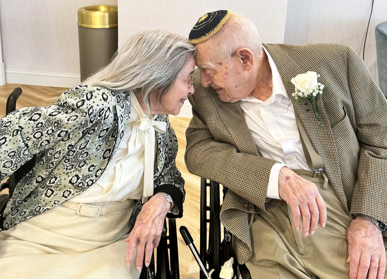 Marjorie Fiterman, 102, and Bernie Littman, 100, got married on May 19.