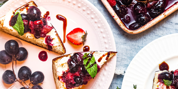 Roasted Grape and Mascarpone Toast