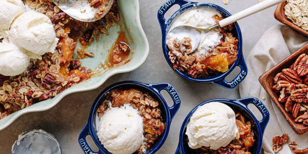 Peach and Pecan Crumble 