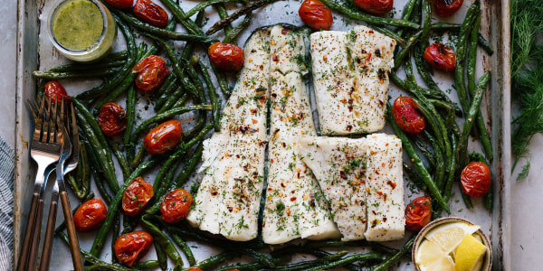 Sheet-Pan Fish with Tomatoes and Green Beans