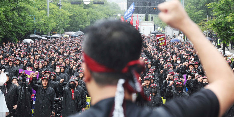 Unionized workers at Samsung Electronics declared an indefinite strike Wednesday, July 10 to pressure South Korea’s biggest company to accept their calls for higher pays and other benefits.