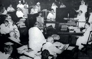 Wikimedia Commons : A Constituent Assembly of India meeting in 1950