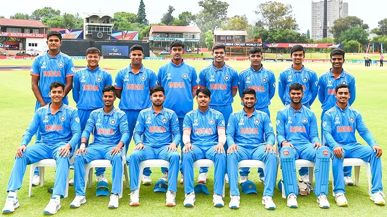 The Uday Saharan-led Indian U-19 cricket players poses for a team photo. - BCCI