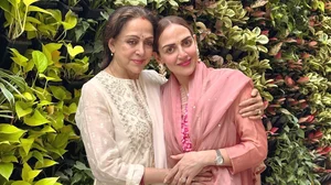 Instagram : Hema Malini With Daughter Esha Deol 