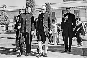Photo: Getty Images : Hindi-Chini Bhai-Bhai?: Premier of the People’s Republic of China, Zhou Enlai, with Indian Prime Minister Jawaharlal Nehru during a visit to Parliament in 1958
