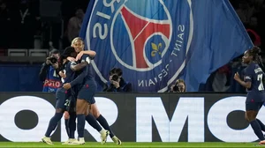 AP/Thibault Camus : PSG's Tabitha Chawinga, left, celebrates with her teammates after scoring a goal during their UEFA Women's Champions League 2023-24 quarter-final, second leg, match against BK Hacken at Parc des Princes in Paris on March 28, 2024.